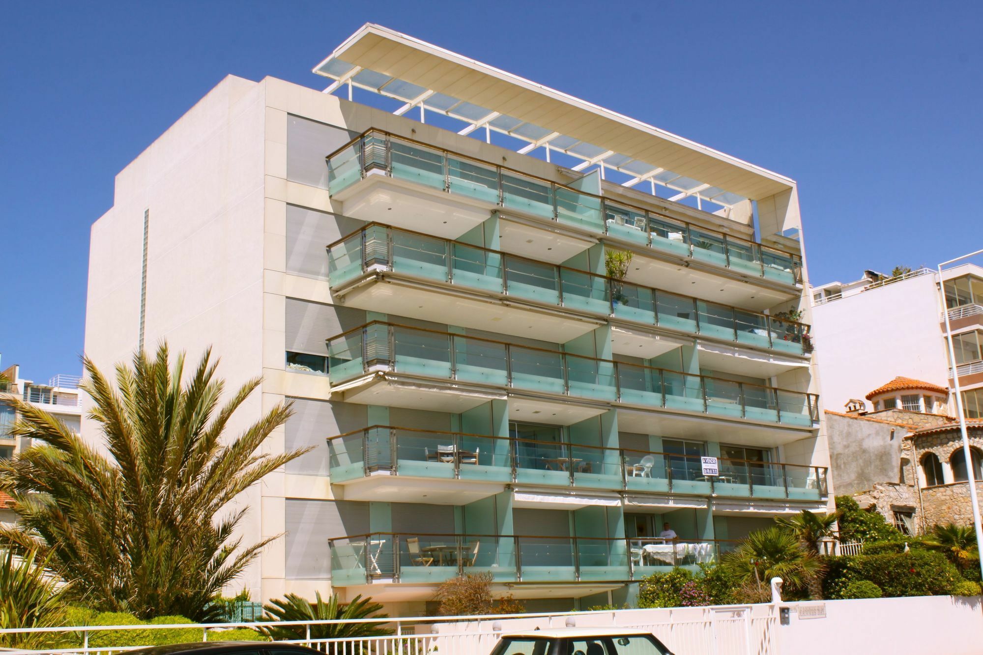 Cannes Bai Exterior photo